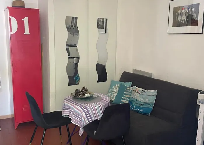 Studio Pour 2 Personnes - Salins De Giraud